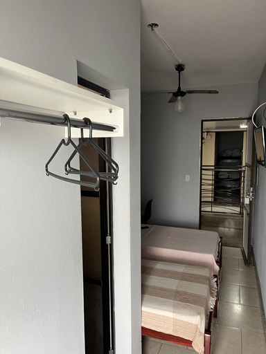 Bedroom 4, Hotel Art Final, Marataízes