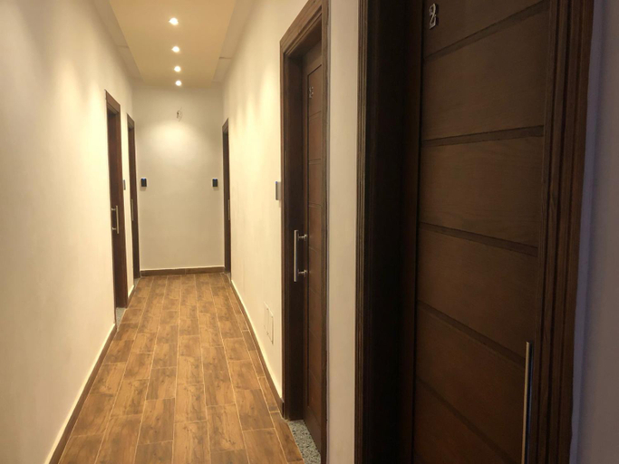Others 4, Al-Andalos Studio, New Cairo City