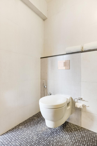 Bathroom, Club Mahindra Arookutty, Alappuzha