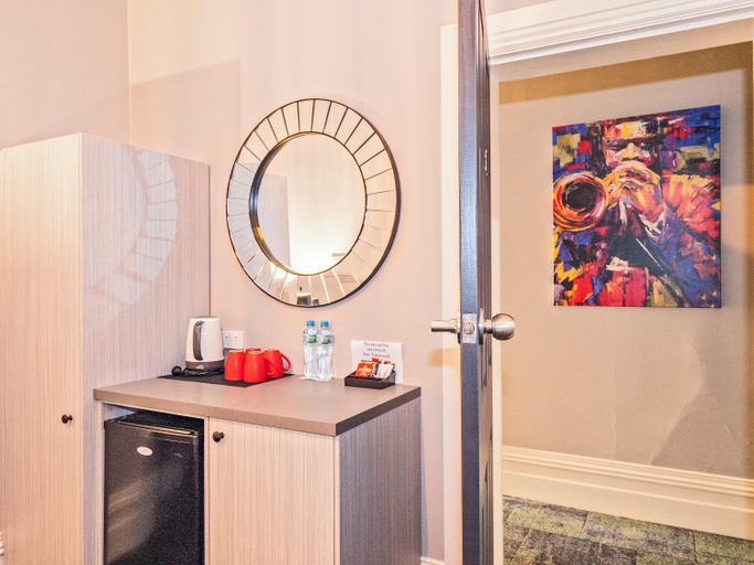 Bathroom 3, Telegraph Hotel Numurkah, Moira - West