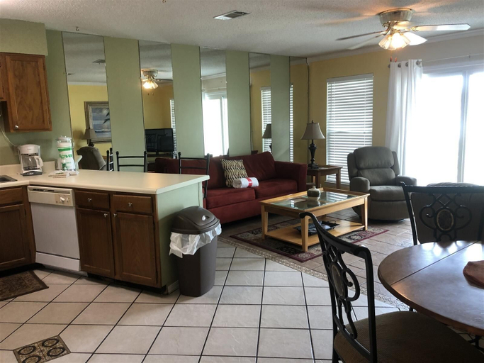 Others 5, 9 A, One Bedroom Condo, Walton
