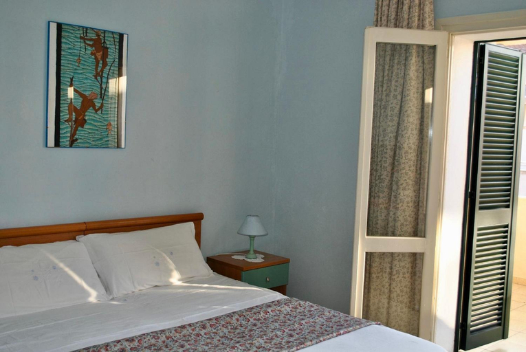 Bedroom 2, Hotel Geranio Rosso, Sassari