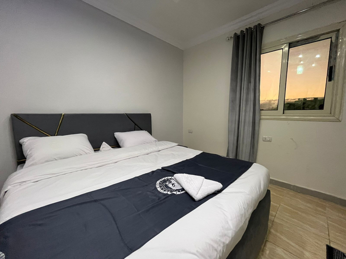 Bedroom 2, Panorama 3 Pyramids View Inn, Unorganized in Al Jizah