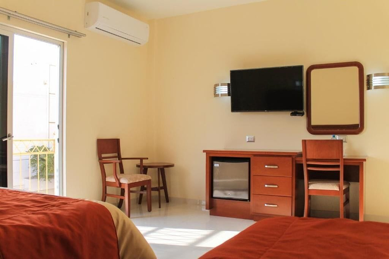Bedroom 2, Hotel Davimar, Salvador Alvarado