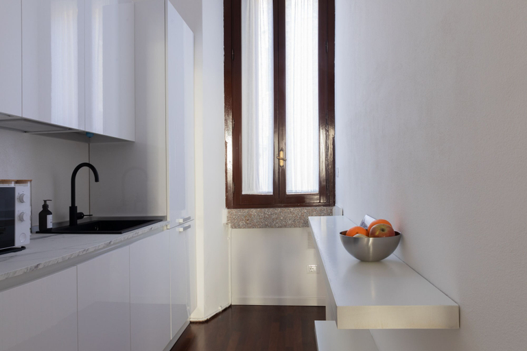 Private kitchen, 3705 Milan Modern Stay by Barbarhouse, Milano
