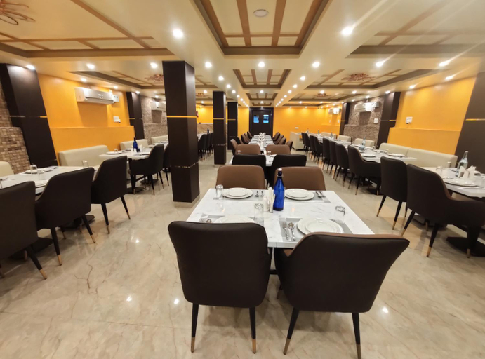 Food & Drinks 2, Royal View Residency, Gaya