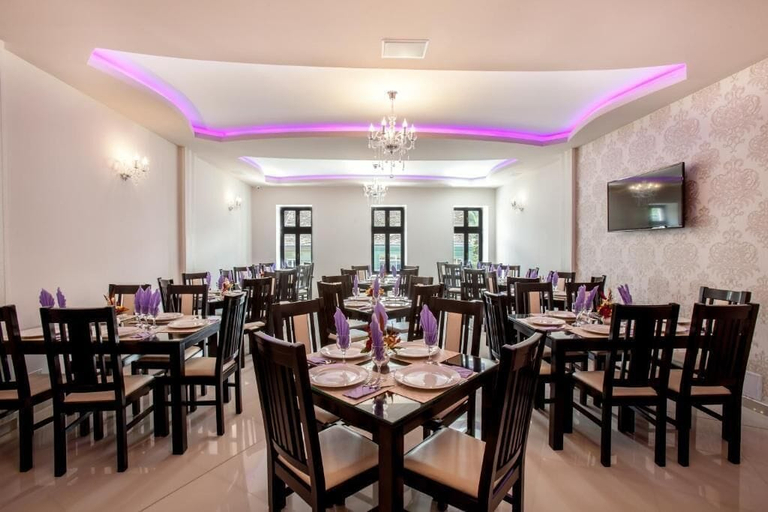 Food & Drinks 3, Hotel Extravagance, Sighisoara