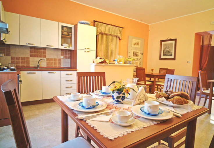 Food & Drinks 5, B&B Villa Casablanca, Enna