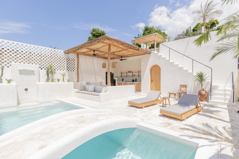Swimming Pool 3
