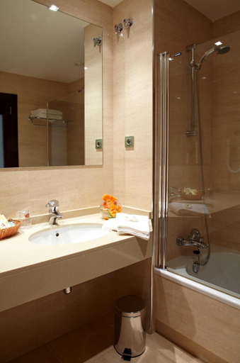 Bathroom 4, Hotel Coia de Vigo, Pontevedra