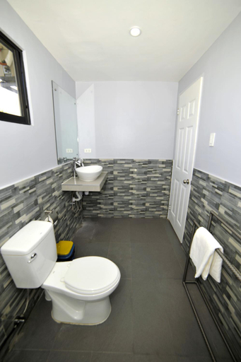 Bathroom 3, ANGEL'S DREAM RESIDENCE, Panglao