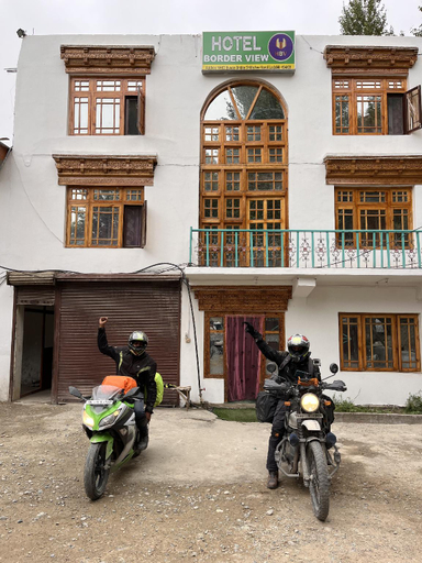 Others 5, Hotel Border View, Kargil