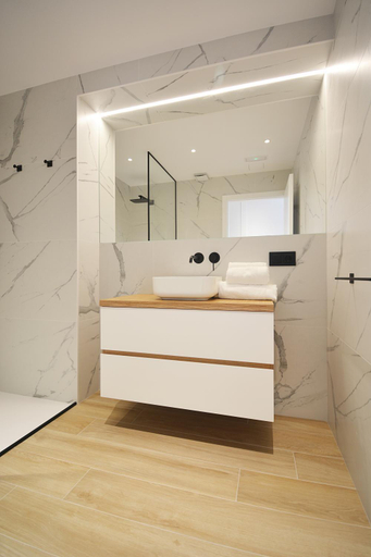 Bathroom 2, VILLA LAREDO ***, Pontevedra