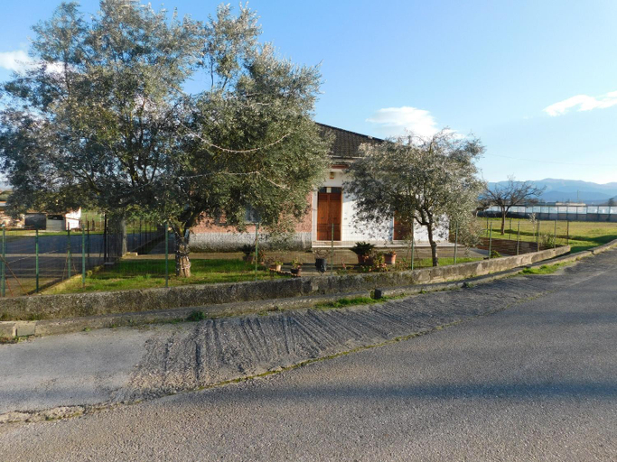 Others 5, La casa di Mascia, Frosinone