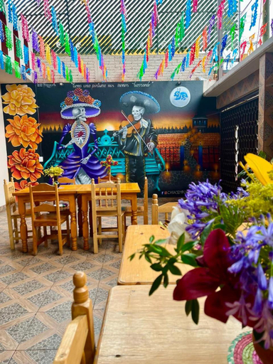 Food & Drinks, CASA CEMPOAL, Del Centro
