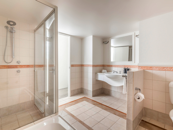 Bathroom 5