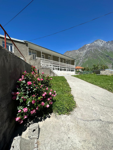 Others 4, Polaris Kazbegi, Kazbegi