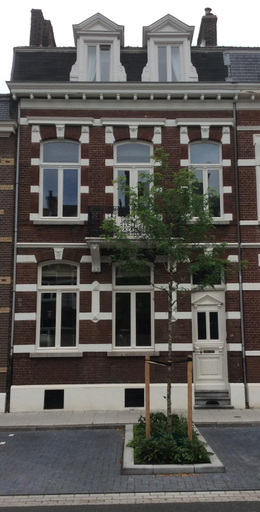 Others 4, B&B Alexander, Maastricht