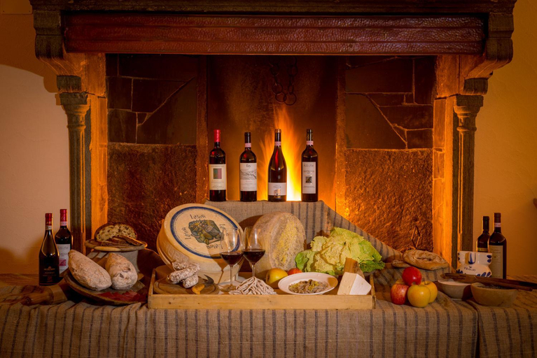 Food & Drinks 5, BASE531 Alpine Home 8 min da Tirano, Sondrio