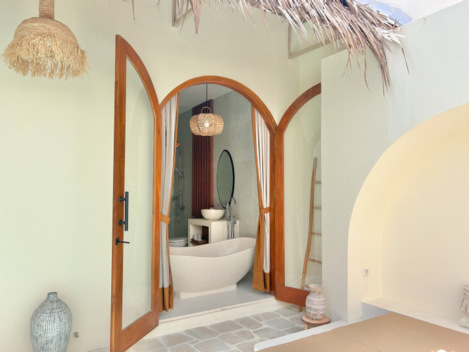 Bathroom 7