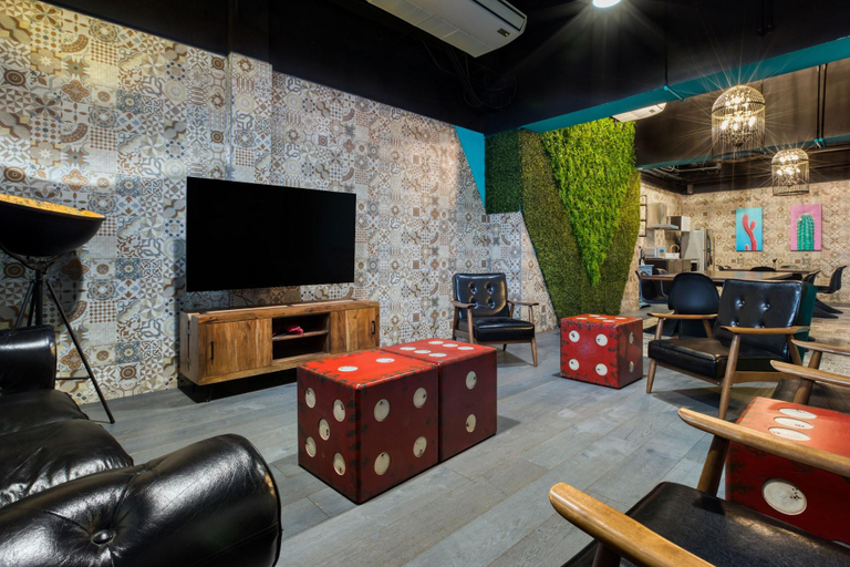 Public Area, Eazy Living Tijuana Centro, Tijuana