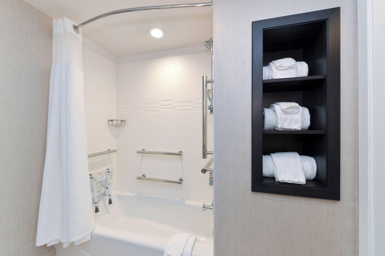 Bathroom 6