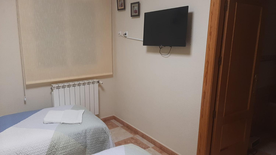 Others 3, Hostal Los Amigos, Albacete