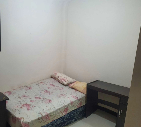 Bedroom 3, OYO 93202 Paragon Homestay Syariah, Surabaya