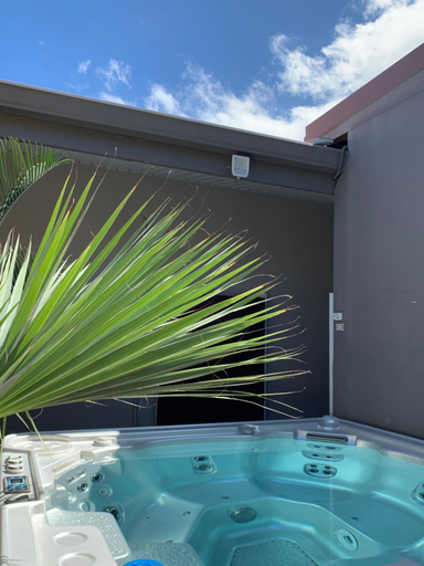 Others 2, TAMANU LODGE