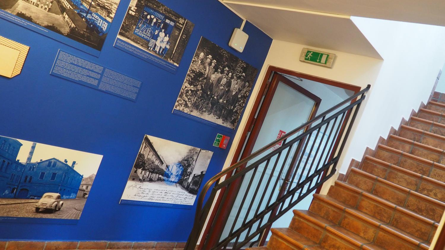 Others 4, Hostel Mlotek i Perlik, Tarnowskie