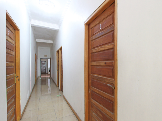 Others 4, OYO 92821 Wisma Zahira 2 Syariah, Wonosobo