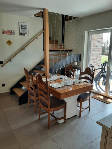 Others 5, Groot GENOEGEN - 50 North, Vlaams Brabant