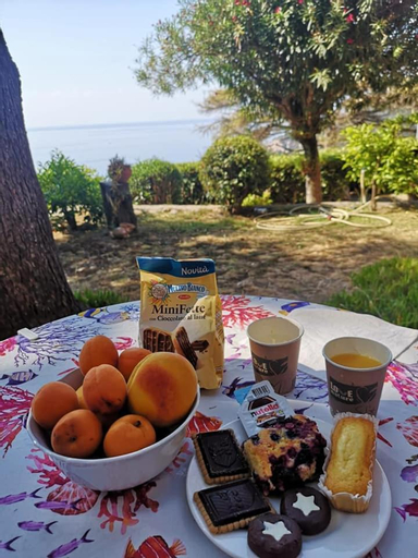Food & Drinks, IL NIDO DI KIKI Affittacamere BIKE &FUN, Savona