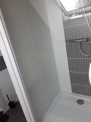 Others 3, Cœur de ville, chambre confortable a louer en Bretagne, Ille-et-Vilaine