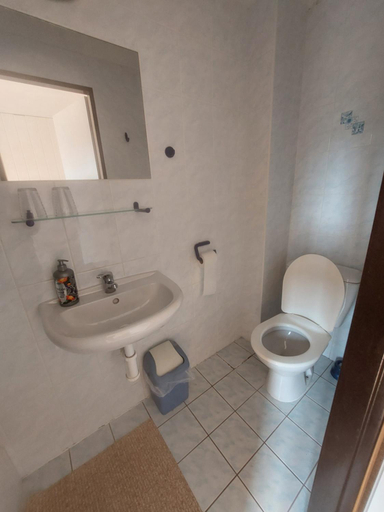 Bathroom, Monte Lope, Uherské Hradiště