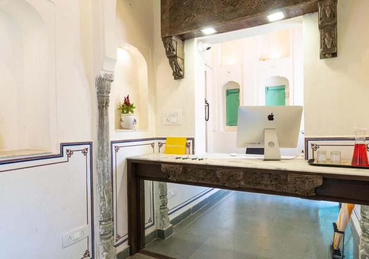 Public Area 2, Bloom Boutique - Chelon Haveli, Jaipur