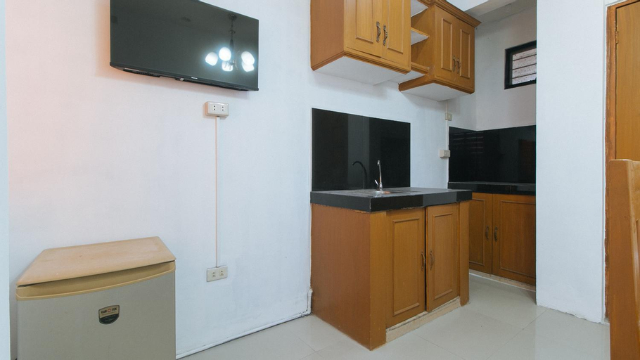 Dining Room 8