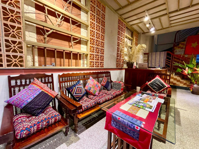 Public Area 1, Lan's home, Cao Bằng