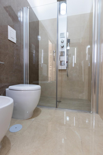 Bathroom 2, Agri-Resort Luxury Farm, Napoli