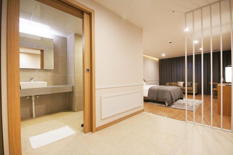 Bedroom 3, Maruo Hotel, Naju