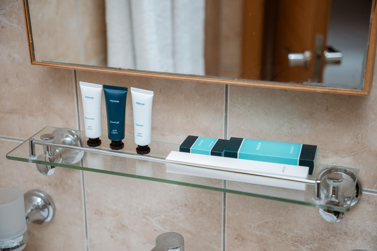 Bathroom, NDARU LUXURY SUITES BY LE MUGUET, Gasabo