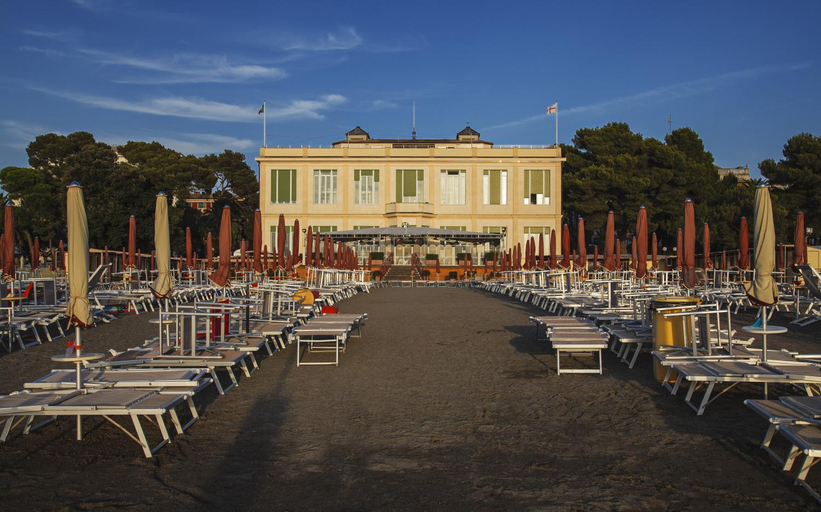 Food & Drinks 5, Suite Hotel Nettuno, Genova