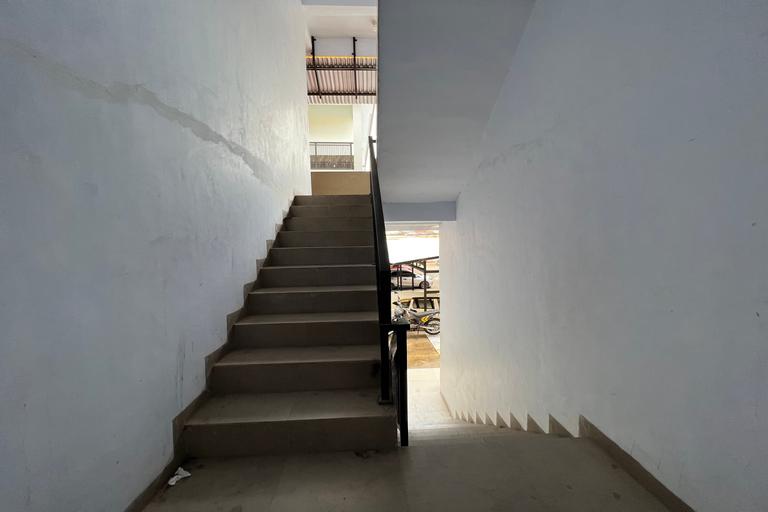 Public Area 5, OYO 93683 Kost Naura, Gowa