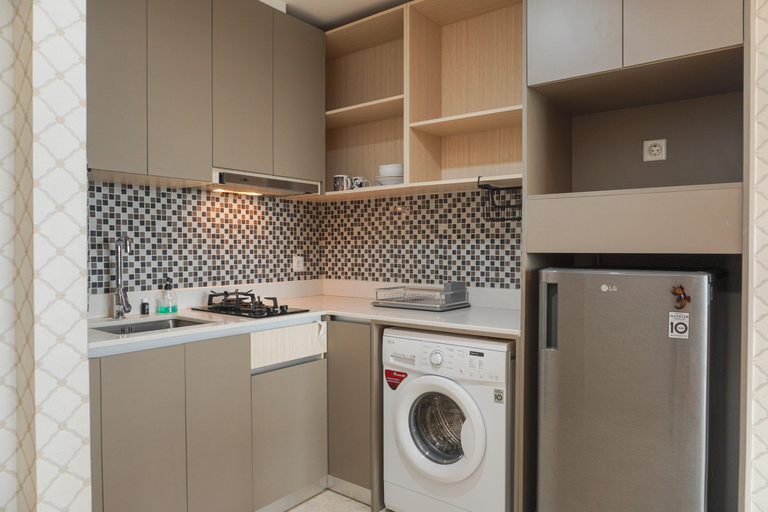 Others 4, Cozy and Modern Look 1BR Gold Coast Apartment By Travelio, Jakarta Utara