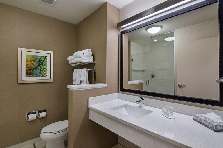 Bathroom 21