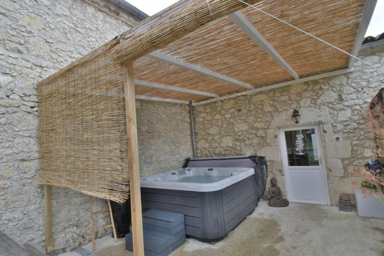 Others 2, Chambre d'hotes Le Bol d'Air avec jacuzzi, Gers