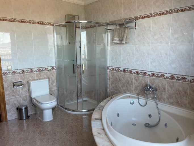 Shower 4, Villa Humboldt, Santa Cruz de Tenerife
