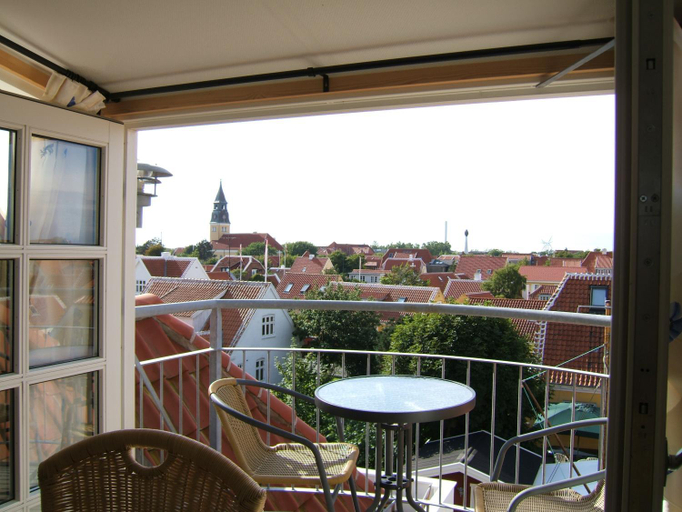 Others 5, Ferie Pa Toppen, Frederikshavn