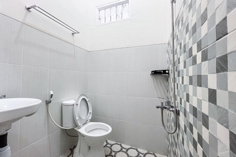 Bathroom 3
