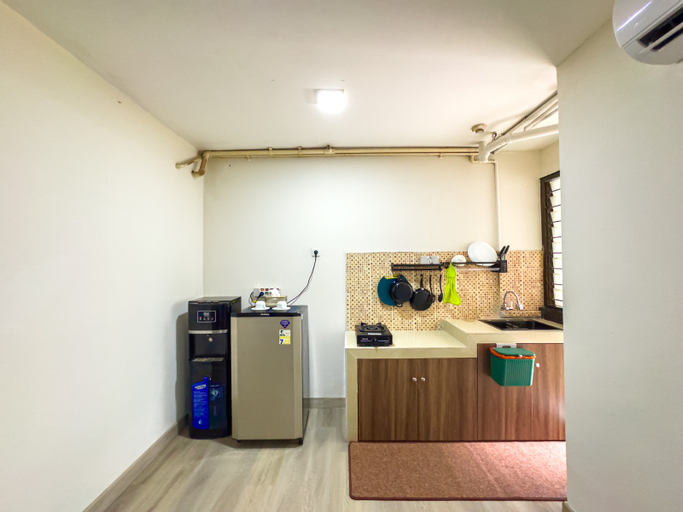 Dining Room 4, Beranda Istirahat 2BR Laguna Pluit, North Jakarta
